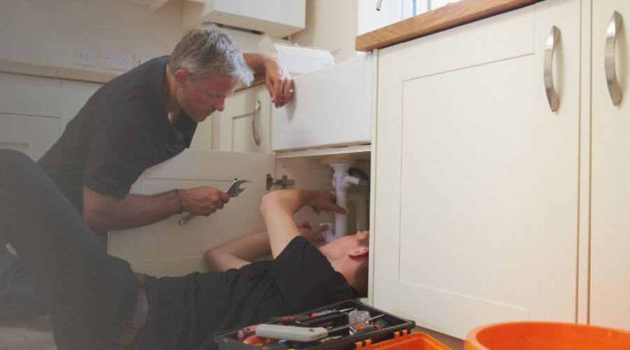 Professional burst pipe repair services in Tumbling Shoals, AR